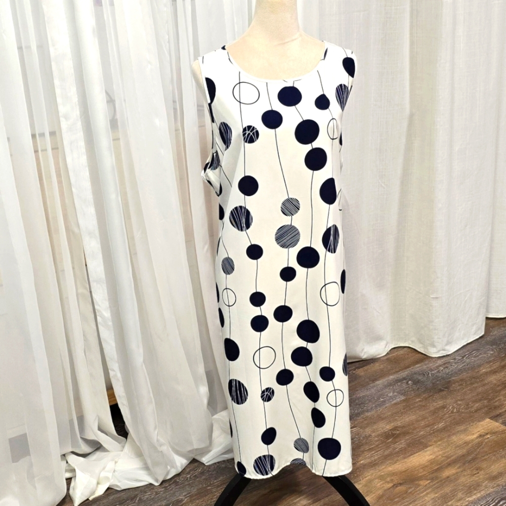 2/$30 Emory Rose Plus Size 4XL White Womens Shift Dress Black‎ Circle Print Midi